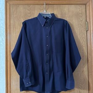 Vintage 1990’s Arrow Men’s Dark Blue long sleeve button down collared shirt